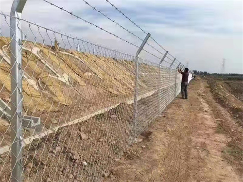 編織隔離（lí）柵12.jpg