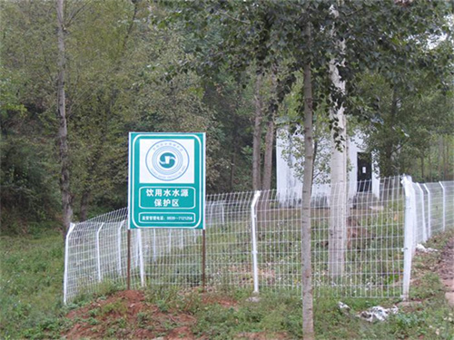 水源（yuán）地護欄（lán）10.jpg