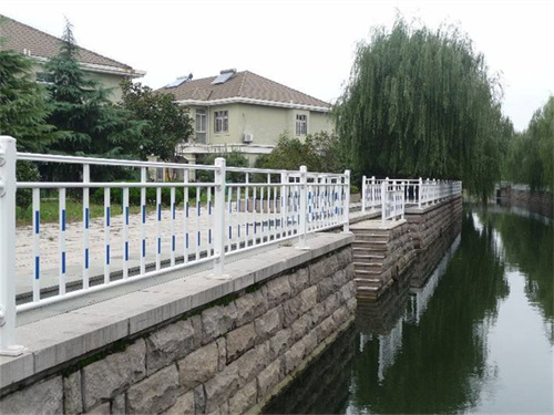 水渠河道圍（wéi）欄網（wǎng）